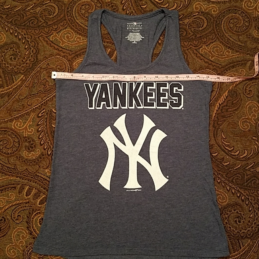 Yankees tank